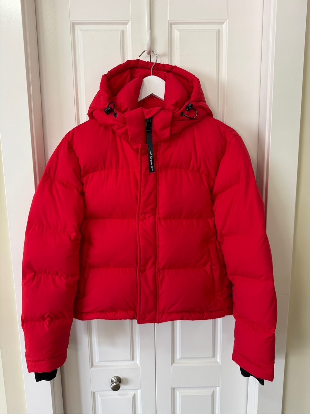 Aritizia / TNA Super Puff Shorty | Red | 2XS (Fits XS/S)